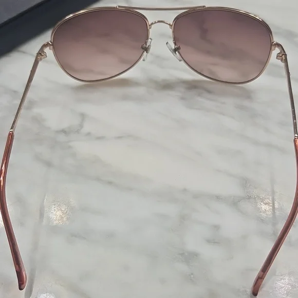 Warby Parker Brown And Gold Rim Sunglasses With Case In Good Condition! - Picture 3 of 9